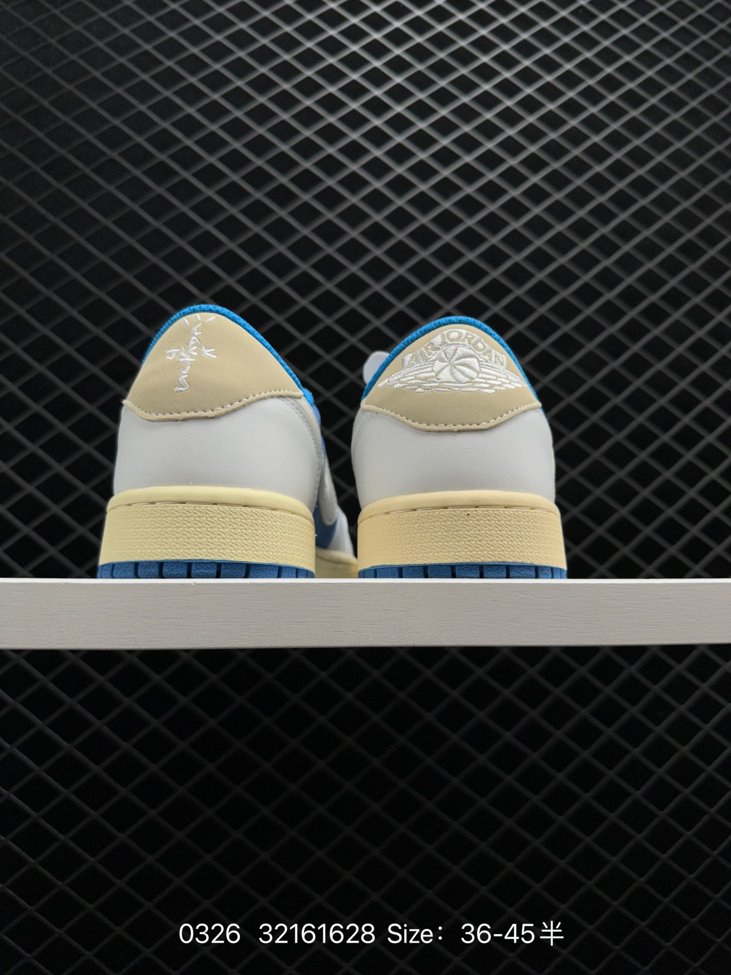 Travis Scott x Fragment x Air Jordan 1 Low 